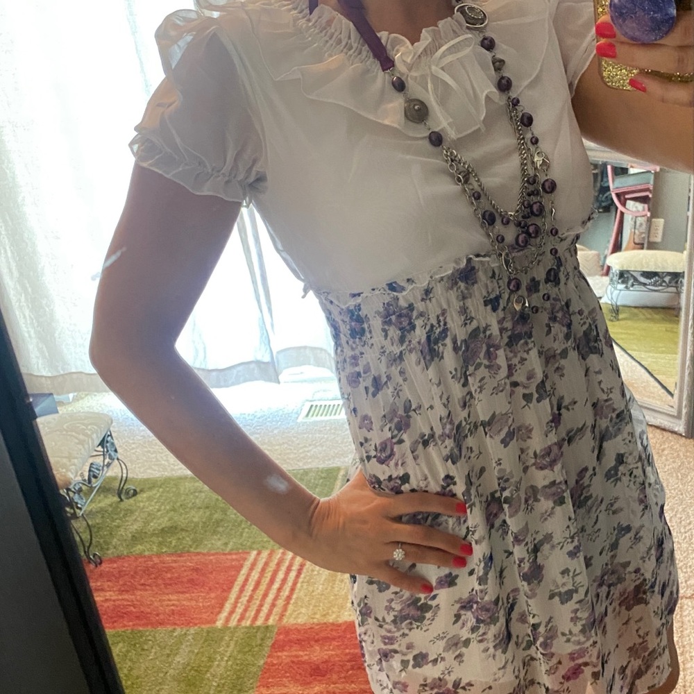 One of my favorite dresses Size 6-8 like a Medium